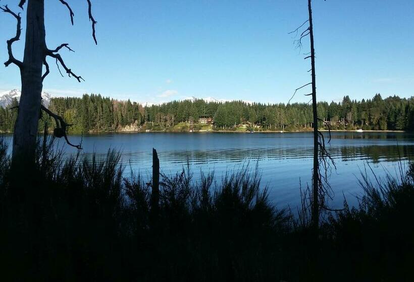 اتاق استاندارد با چشم‌انداز دریاچه, Dos Bahias Lake Resort