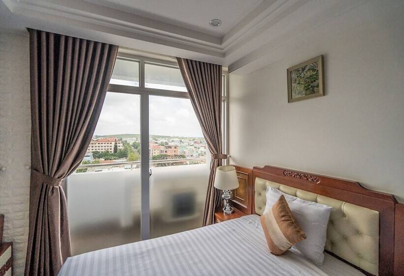 اتاق لوکس با چشم‌انداز شهر, Duc Long Gia Lai Hotels & Apartment