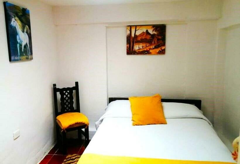 Standard Egyágyas Szoba, Galapagos Natural Life Hostel