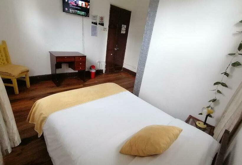 Standard Egyágyas Szoba, Galapagos Natural Life Hostel