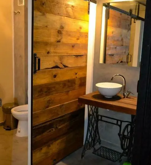 اتاق استاندارد, Go Hostel