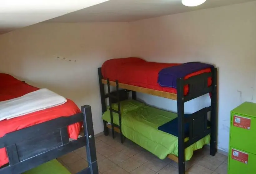 تختخواب در اتاق مشترک, Go Hostel