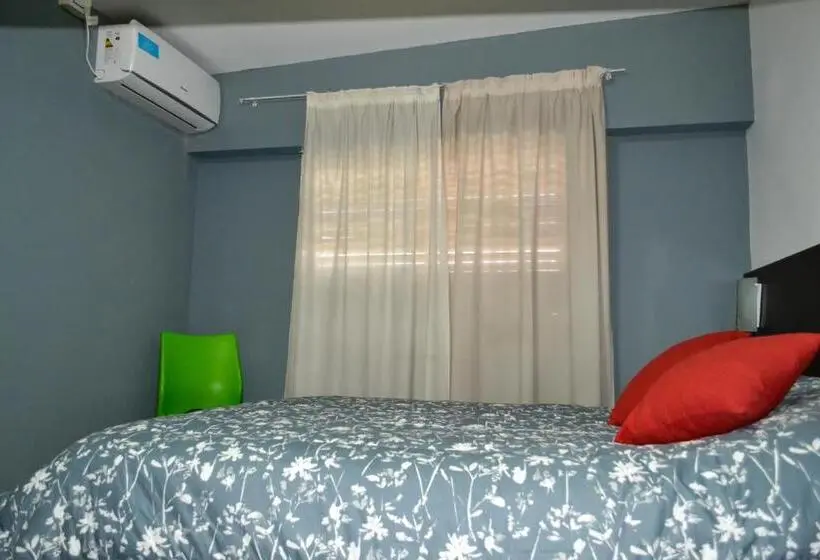 اتاق خانوادگی, Go Hostel