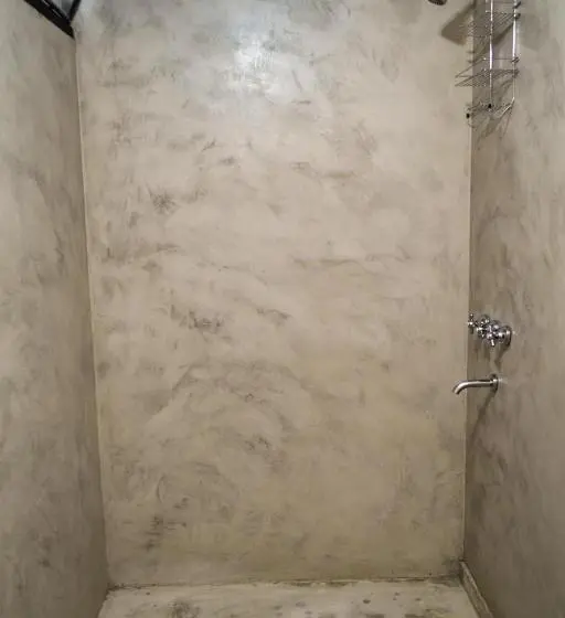 اتاق خانوادگی, Go Hostel