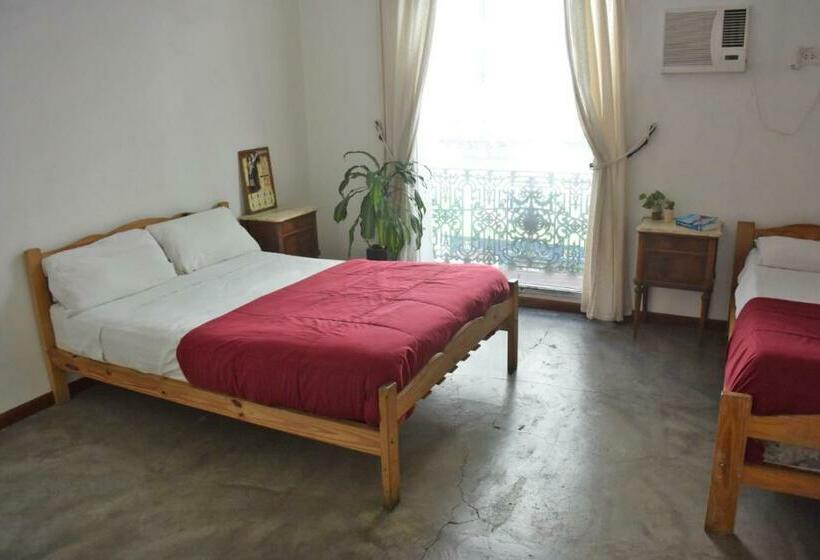 اتاق سوپریور, Hostel Colonial