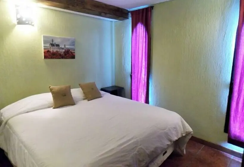 Standard-huone, Del Caballero