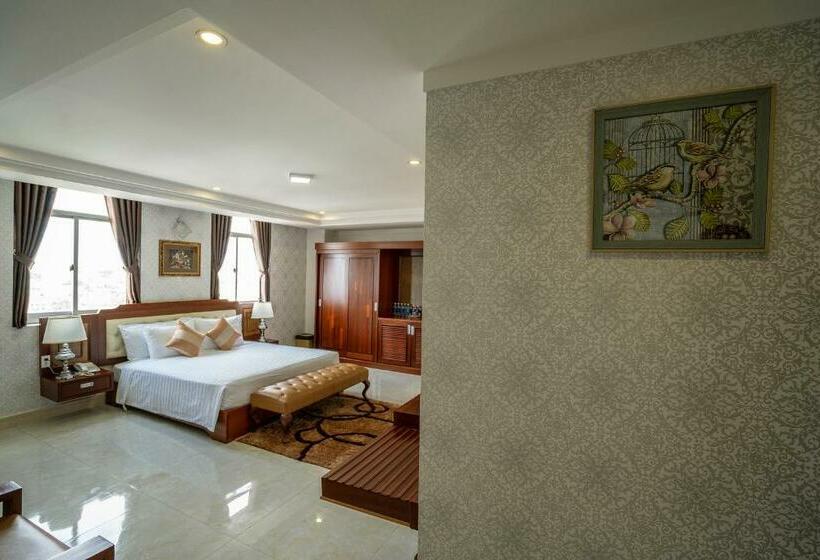 سوییت با چشم‌انداز کوه, Duc Long Gia Lai Hotels & Apartment