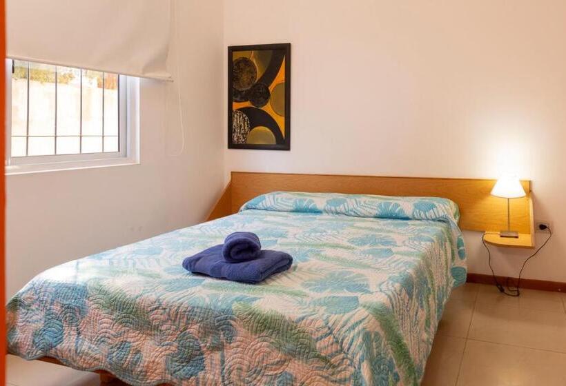 スタンダードルーム, El Amparo