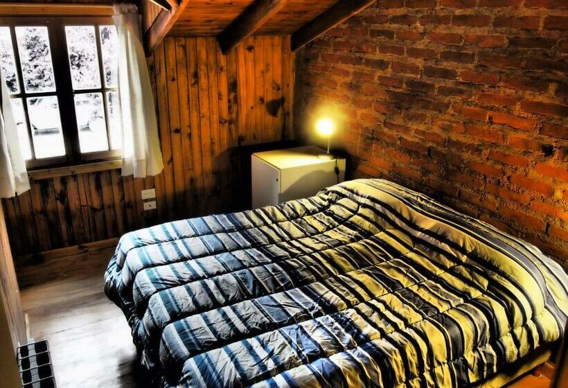 Standart Oda, Sherpa Hostel