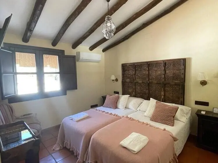اتاق سوپریور, La Hoya Del Tajo