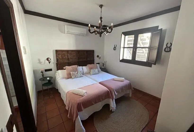 اتاق سوپریور, La Hoya Del Tajo