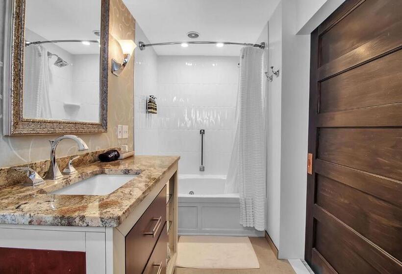 סוויטה, South Bridge Bed And Breakfast