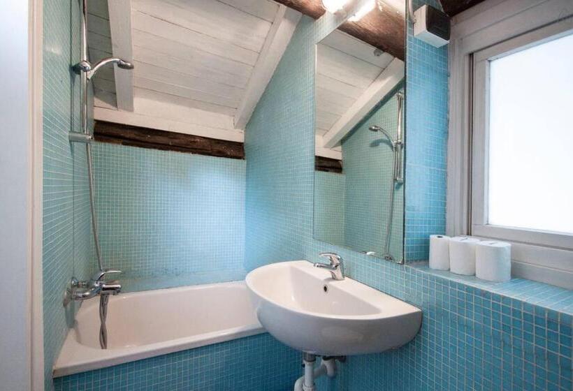 استودیوی استاندارد, Apart Hotel Lupetta 5