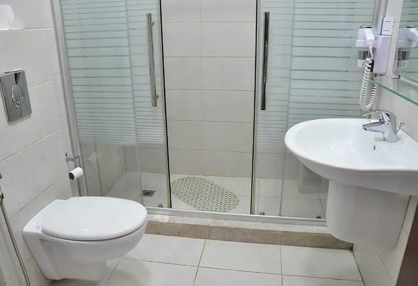اتاق استاندارد, Bashtamal Hotel Suites