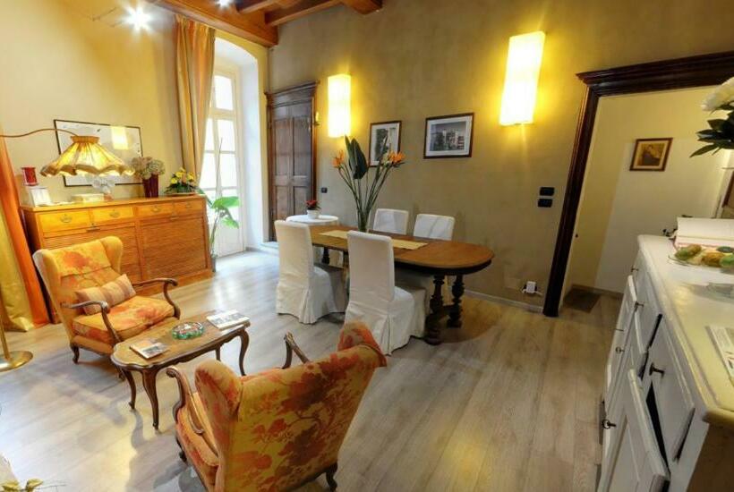 חדר סטנדרט, Domus Aurea