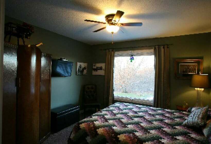 Номер Стандарт Совместная Ванная, Sweetfern Inn