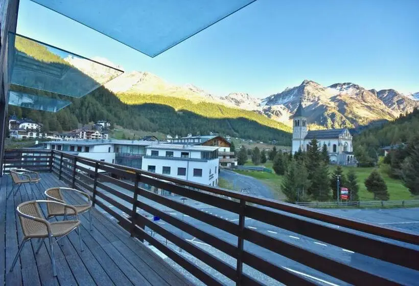 デラックスファミリールーム, Bed & Breakfast Hotel Nives