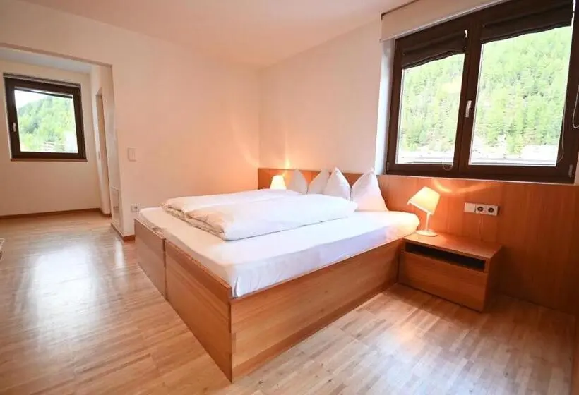 デラックスファミリールーム, Bed & Breakfast Hotel Nives