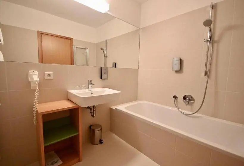 バルコニー付スイート, Bed & Breakfast Hotel Nives