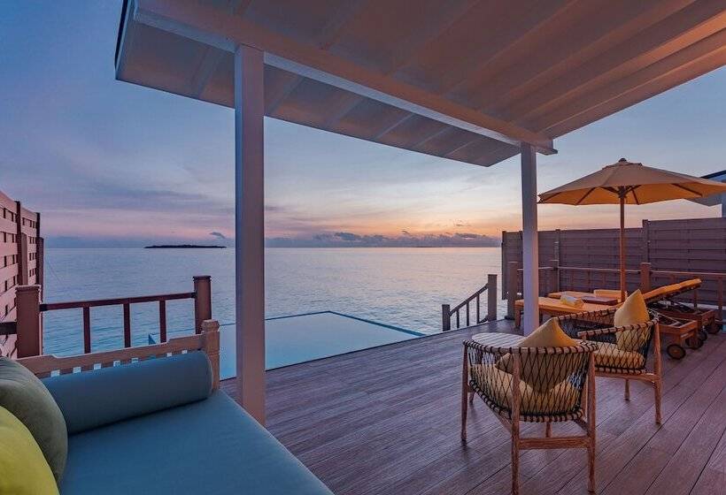 ویلای یک اتاق خوابه با استخر شنا, Dhigufaru Island Resort