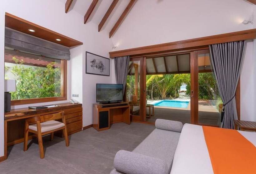 ویلای یک اتاق خوابه با استخر شنا, Dhigufaru Island Resort