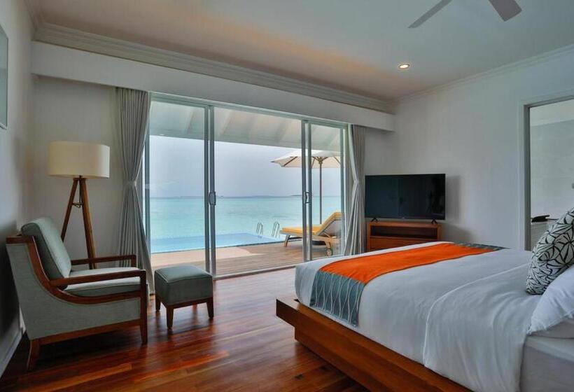 ویلای یک اتاق خوابه با استخر شنا, Dhigufaru Island Resort
