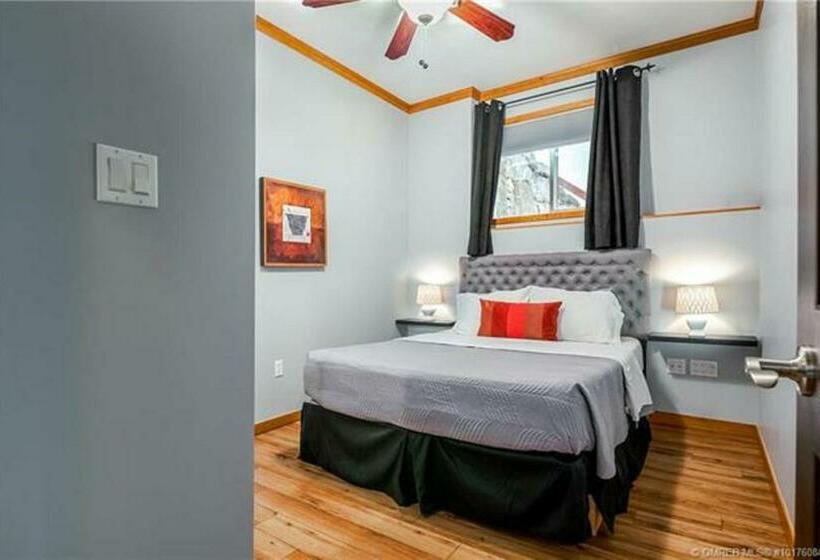 ２ベッドスイートルーム, A Okanagan Lakeview Inn