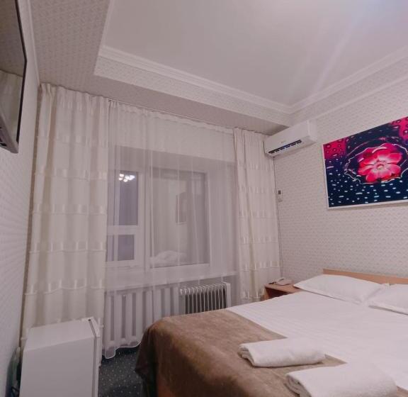 اتاق استاندارد, Altyn Adam