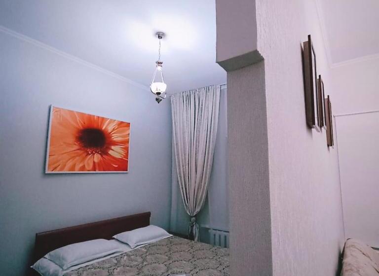 سوییت, Altyn Adam