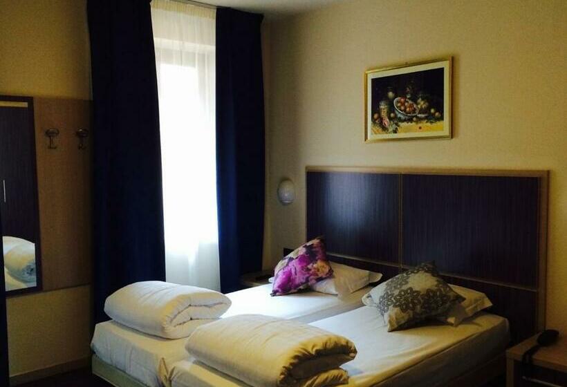 Номер Стандарт, Anna