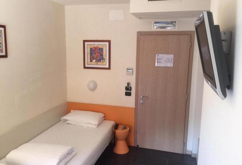 Номер Стандарт Индивидуальный, Anna