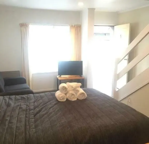 １ベッドルームアパートメント, Baden Lodge Motel   Private Spa Bath