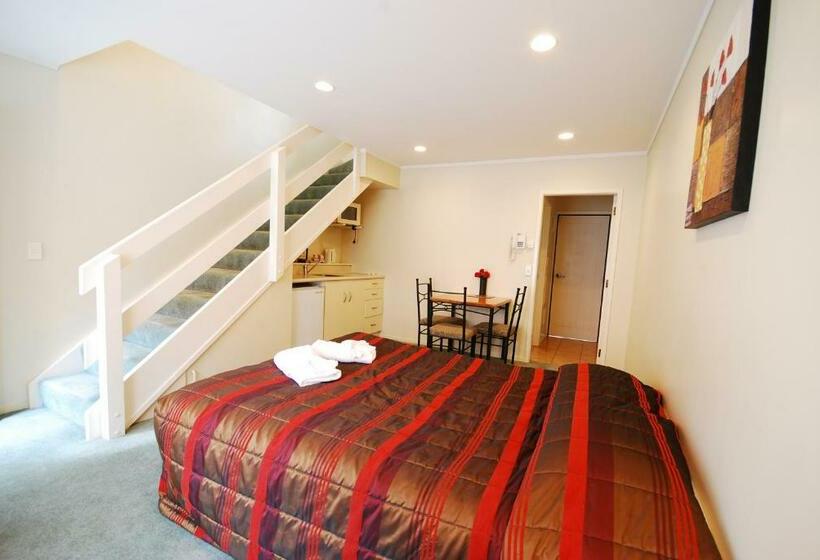 Апартаменты 2 Спальни, Baden Lodge