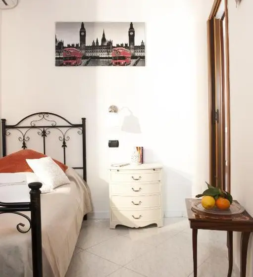 اتاق استاندارد یک نفره, B&b Elena