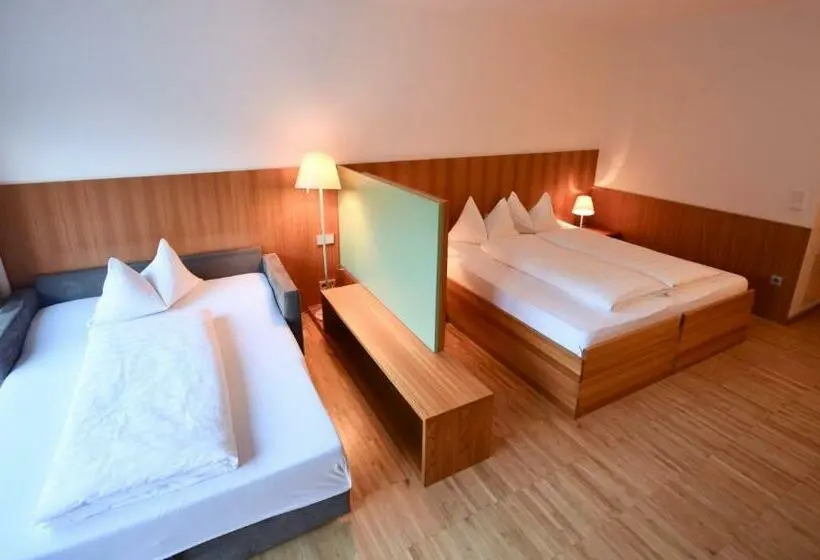 バルコニー付きデラックスルーム, Bed & Breakfast Hotel Nives