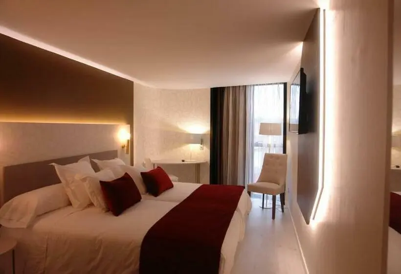 Deluxe-huone, Cardenal