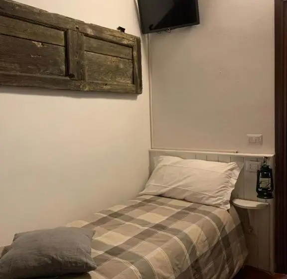 Standard Yhden Hengen Huone, Enjoy Ledro B&b