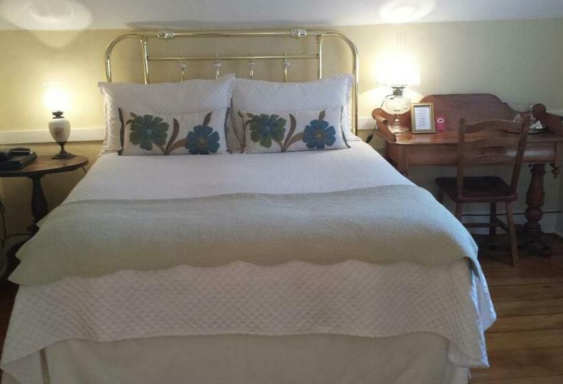 수피리어 룸, Historic Wilson Guy House