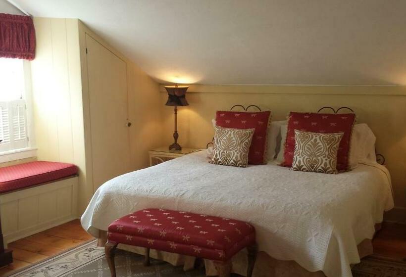 스탠다드 룸 킹사이즈 침대, Historic Wilson Guy House