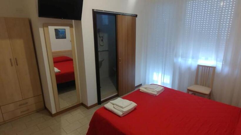 Classic room with balcony, K2