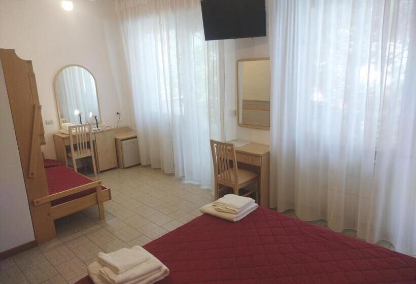 Triple Room Sea View, K2