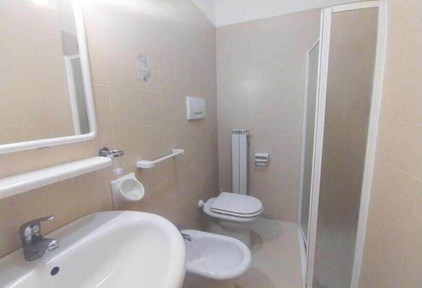 스탠다드 룸, K2