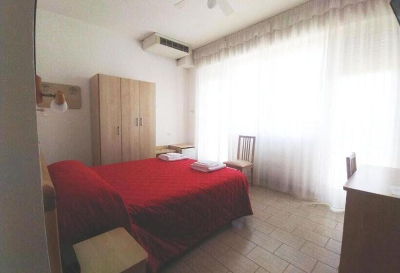 Classic room with balcony, K2