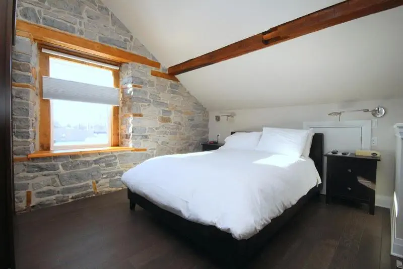 スイート, Kemptville Suites