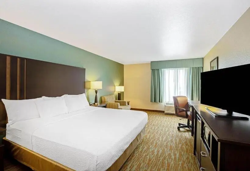 اتاق استاندارد با تخت بزرگ برای معلولان, La Quinta By Wyndham Gillette