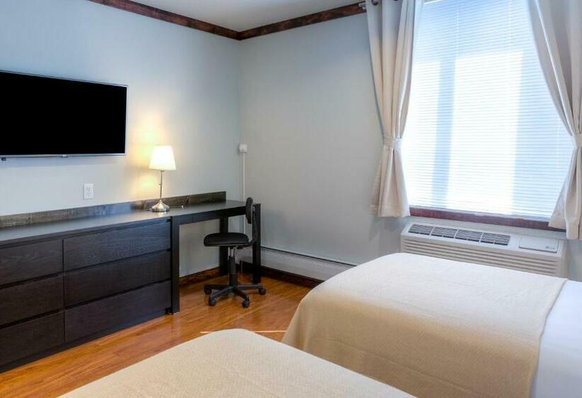 高级大房间, Lic