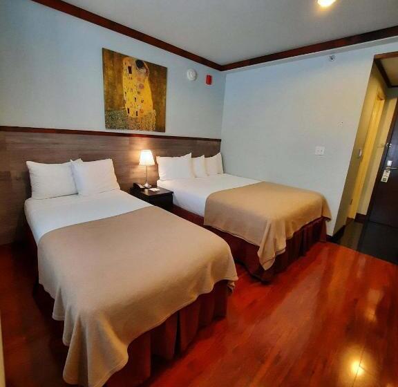 Family Suite, Lic