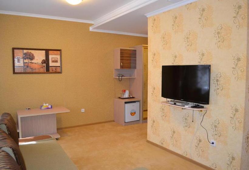 Полулюкс, Mereke