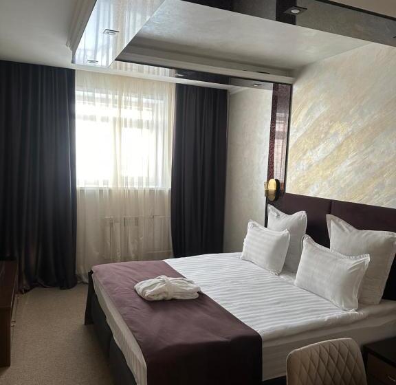 Люкс Superior, Mereke