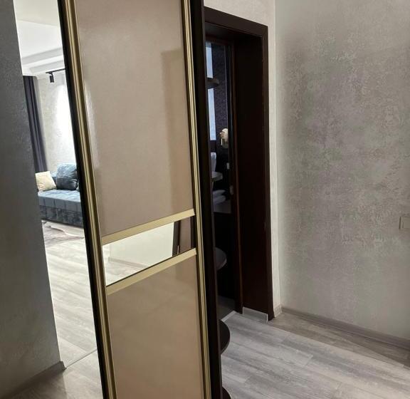 Люкс Superior, Mereke